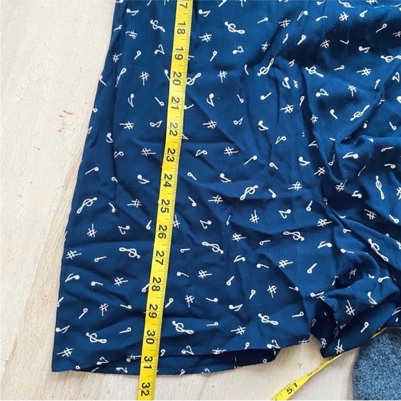 Reformation navy blue Musical note short romper - Picture 8 of 10